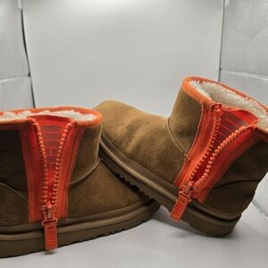 UGG CLASSIC MINI‎ ZIPPER TAPE LOGO Orange Trim CHESTNUT SUEDE WOMEN'S BOOTS SZ 5